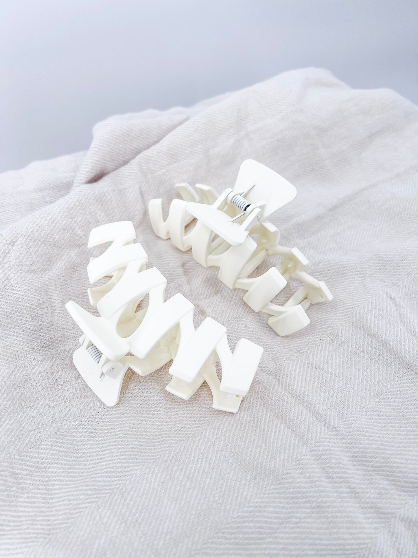 Jumbo Zigzag Hair Clip