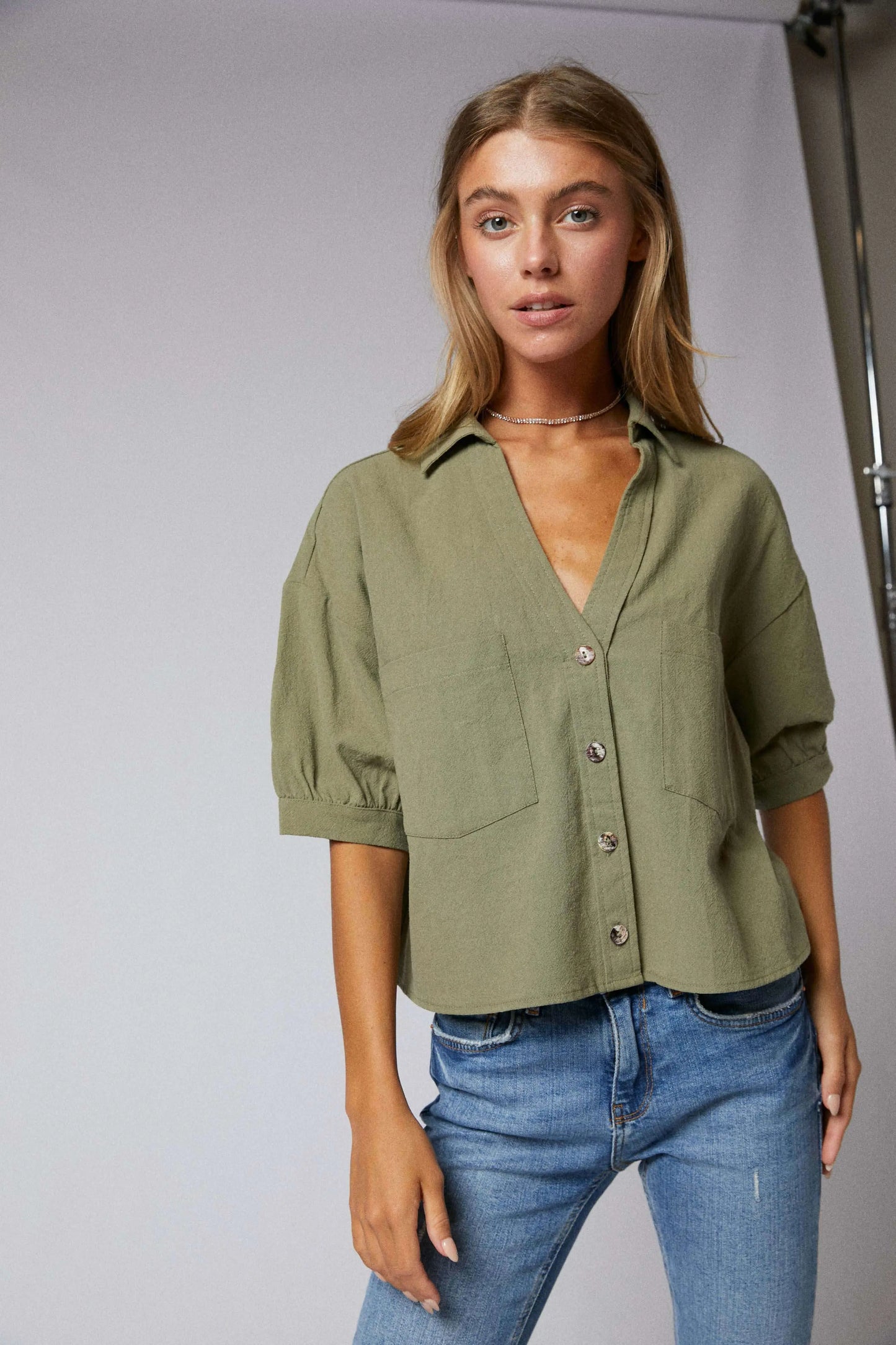 Elbow Sleeve Button Down 2 Pocket Crop Shirt