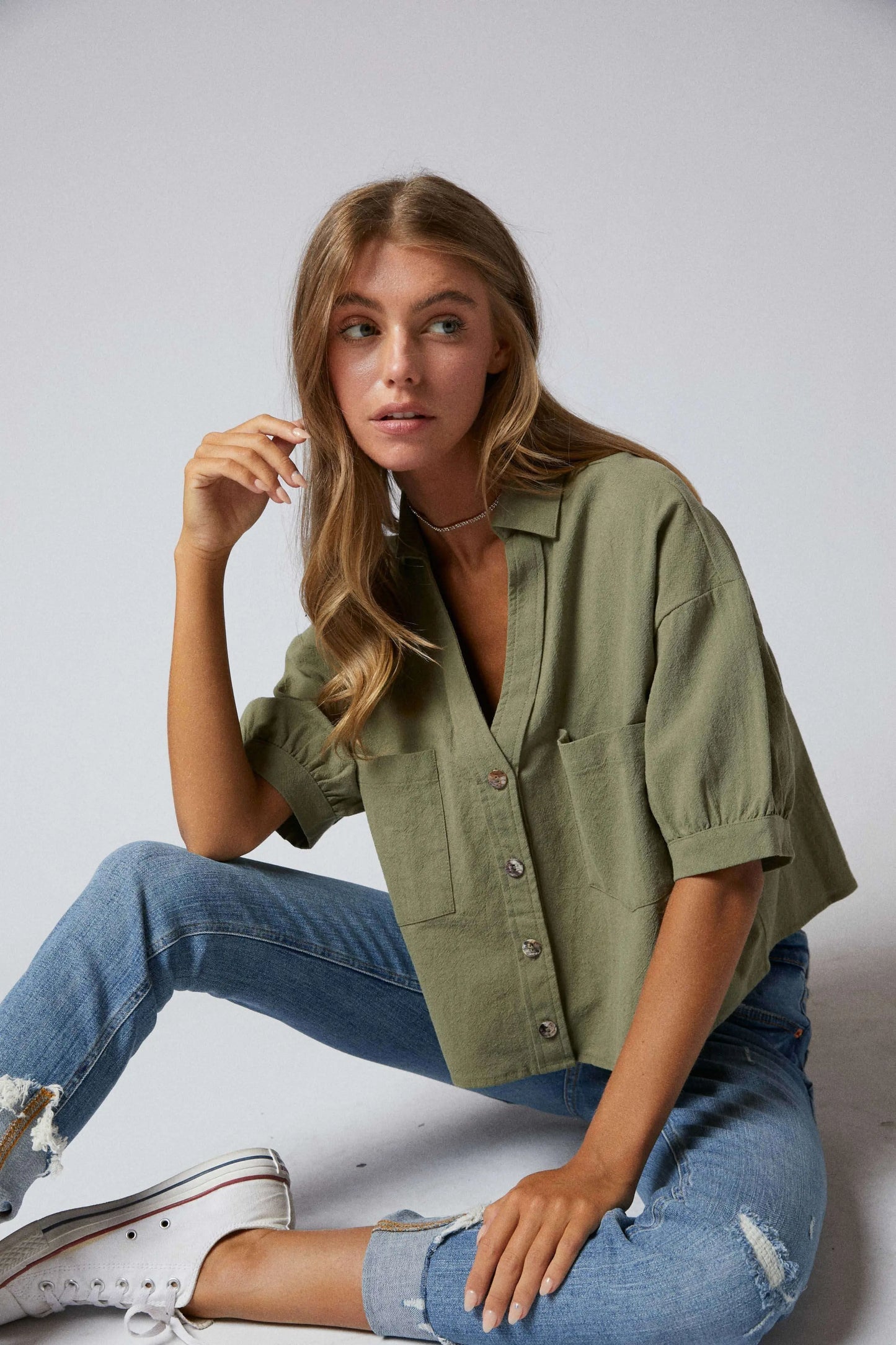 Elbow Sleeve Button Down 2 Pocket Crop Shirt