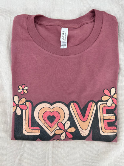 LOVE tshirt