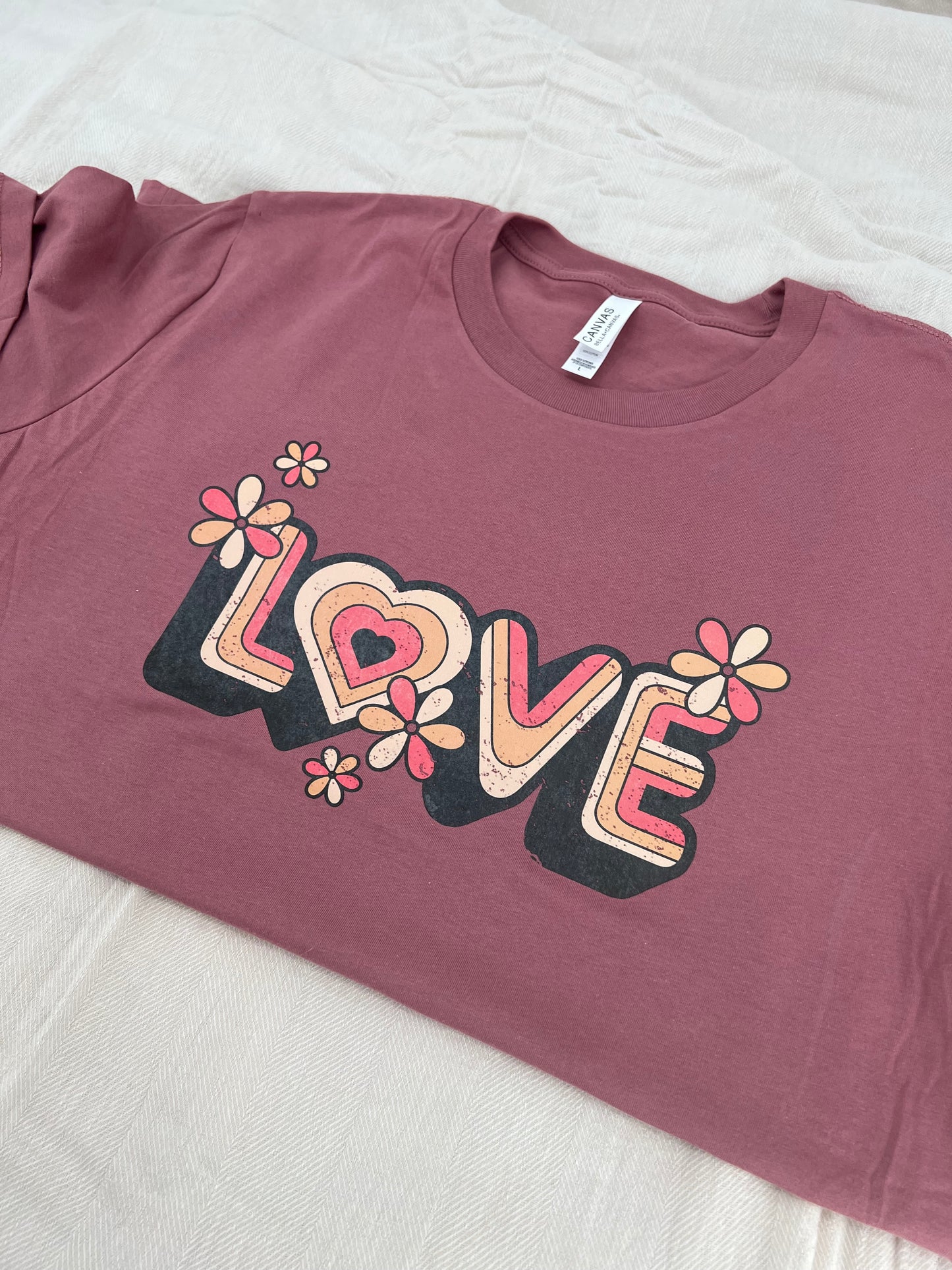 LOVE tshirt